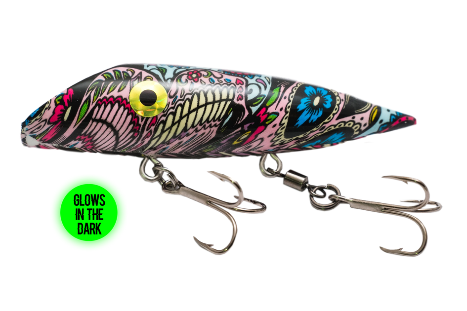 bark with fishing lures TL421 - Lil' Shuga